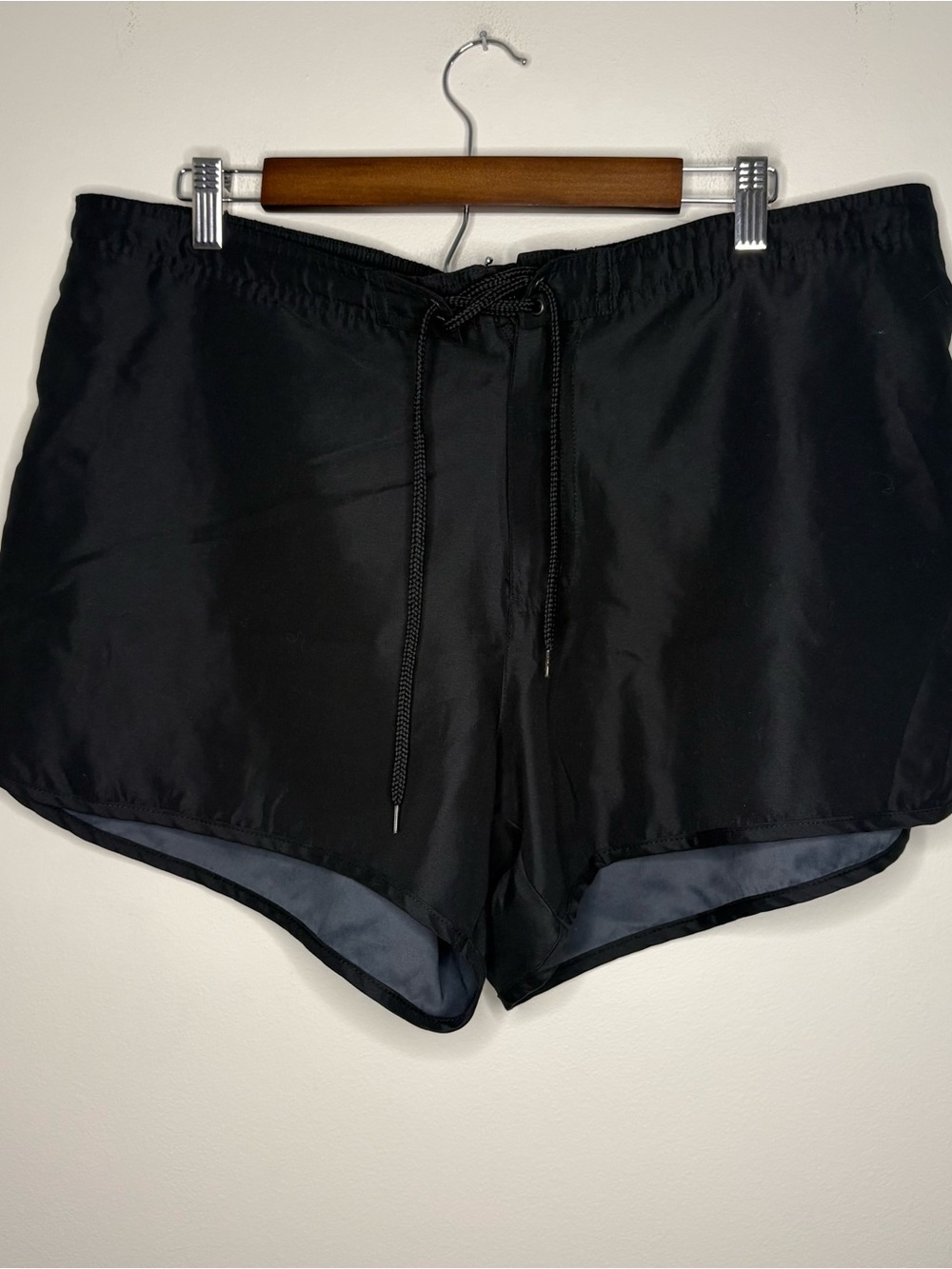 Catalina Women’s XL 16-18 Black Swim Board Shorts Chino Pool Beach